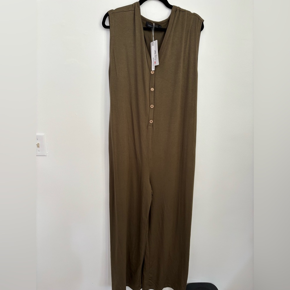Wide leg army green jump suit NWT